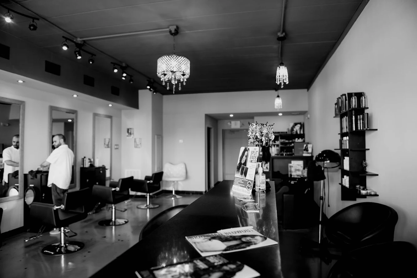 Brazilian Salon Lux interior in Houston